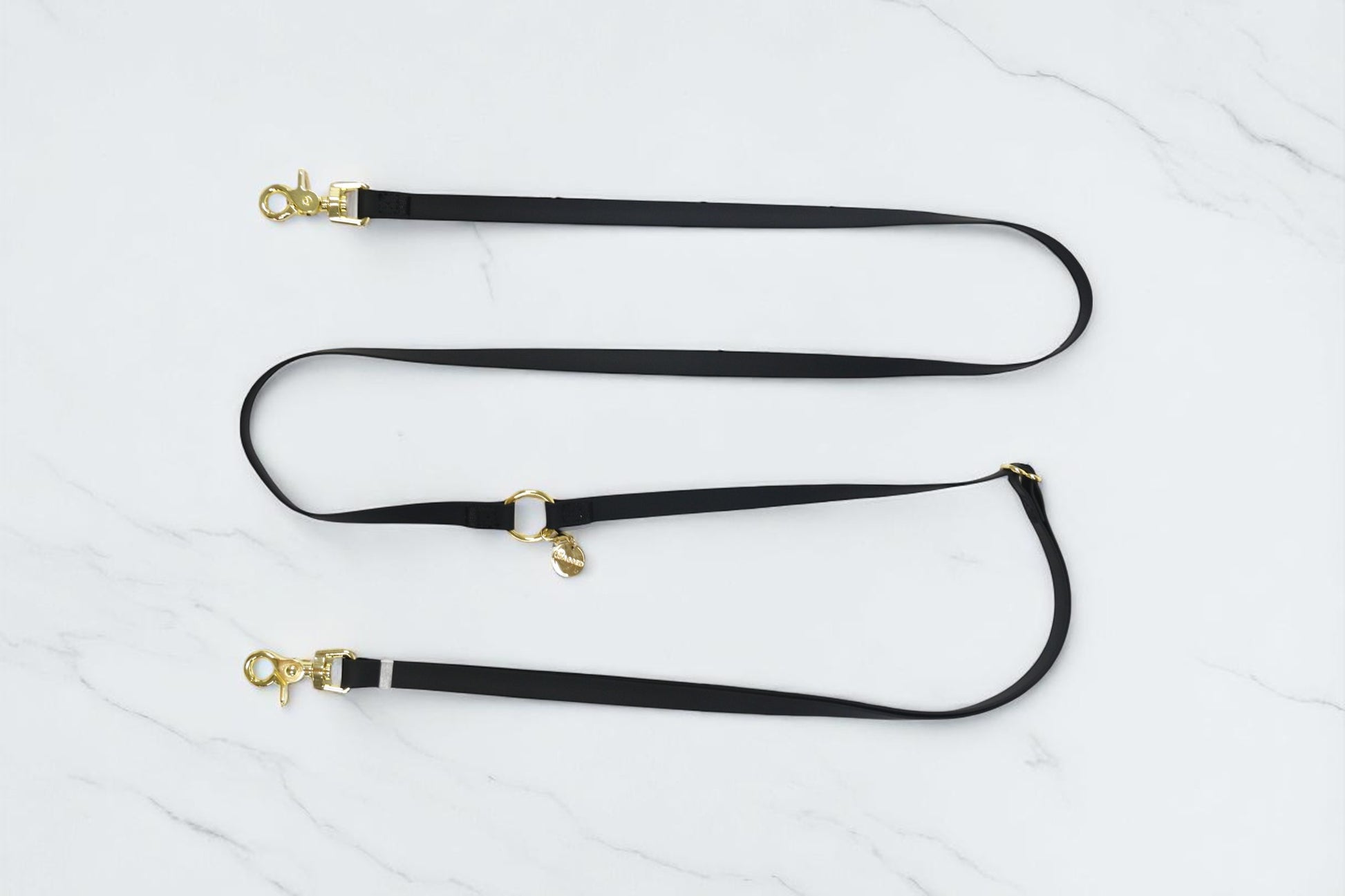 Wagged 4-in-1 Convertible Hands Free All Weatherproof Dog Leash | Black